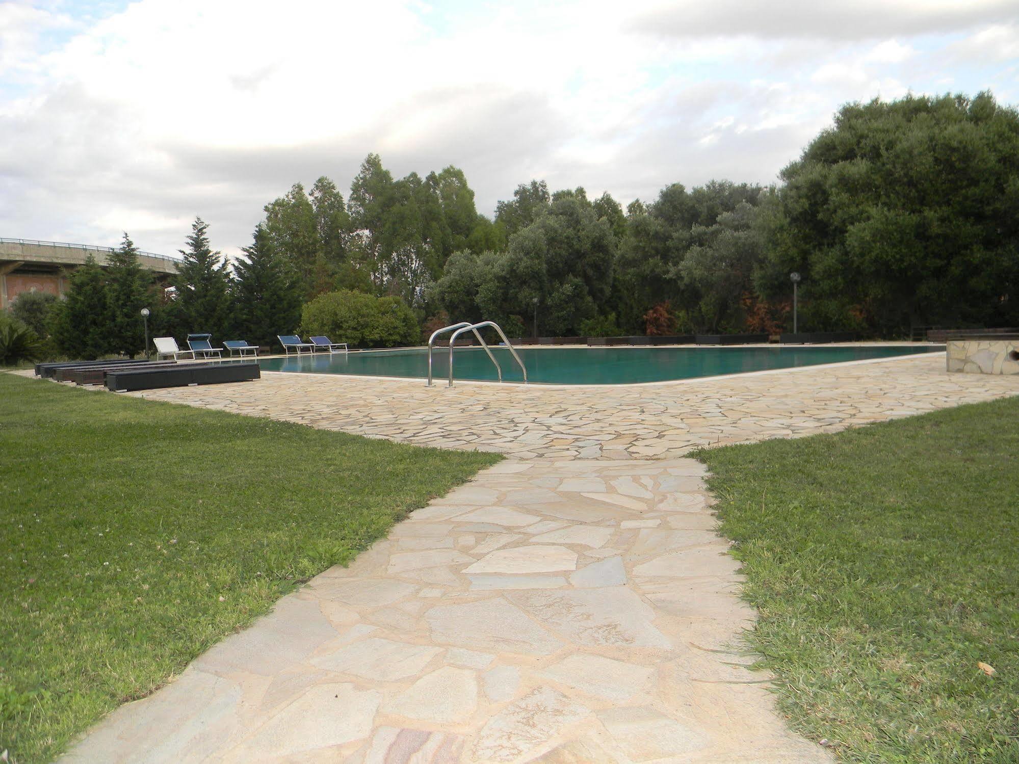 Hotel Sport Village Iglesias Kültér fotó